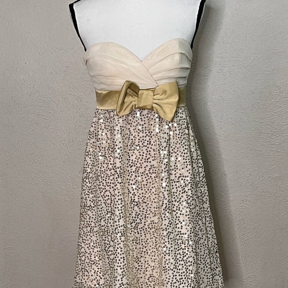 Betsey Johnson gold sequin strapless mini dress - Picture 2 of 9